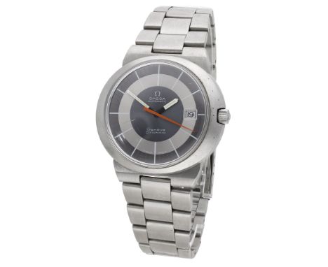 Omega. A stainless steel elliptical automatic wristwatch with date and bracelet, Ref. 166.039, Dynamic, circa 1970. Movement: