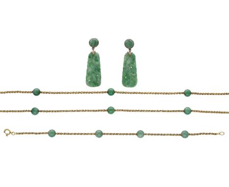An aventurine quartz bead necklace and bracelet suite, and a pair of jade ear pendants, the fancy-link chains spaced by avent