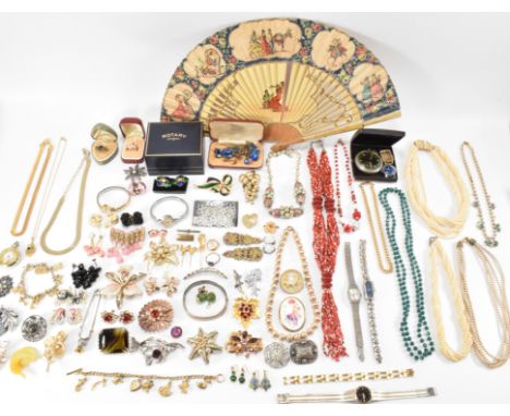 A large collection of vintage costume jewellery to include a wide selection of beaded necklaces including simulated pearls, v