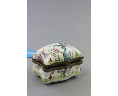 Ceramic Trinket Box with Gilt Mounts decorated with Birds in Foliage