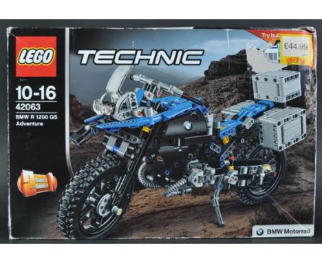Lego Set - Lego Technic - Lego BWM R 1200 GS Adventure Technic No. 42063.The vendors assures us that the set is complete but 