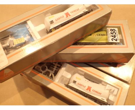 Four boxed Lima cement wagons