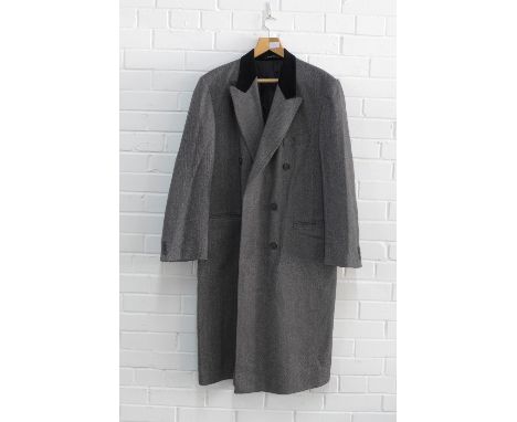 Gents wool herringbone overcoat with black velvet collar, 42 inch chest