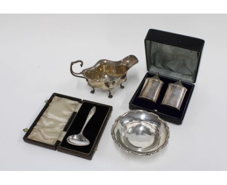 Hamilton &amp; Inches silver dish, Walker &amp; Hall silver cream jug Sheffield 1904, silver pusher spoon in fitted case and 