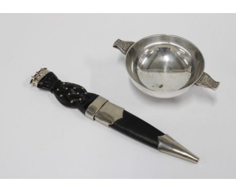Silver plated Scottish sigan dubh / skean dhu and a quaich with engraved armorial (2) 