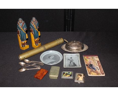 Works of art, to include glass dishes, burr wood snuff box, match holder, carved figures, light, silver plated dish, silver p