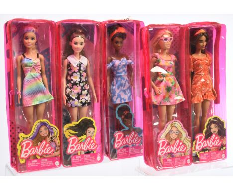 Mattel Barbie Fashionista dolls x five, 2021: (1) 181, HBV15; (2) 182, HBV16; (3) 185, HBV17; (4) 187, HBV19; (5) 190, HBV22;