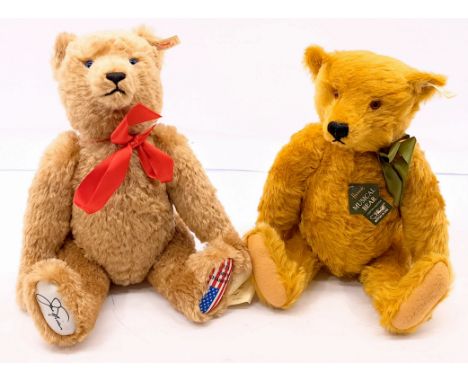 Steiff teddy bear pair including: (1) Jack Nicklaus teddy bear, white tag 665943, LE 2000, mohair, MISSING 3 golf balls, sign