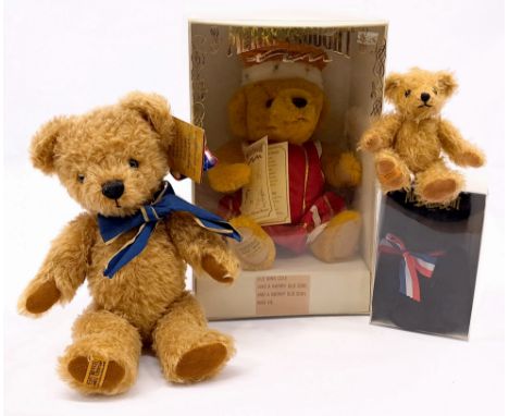 Merrythought teddy bear group x four including: (1) Old King Cole, plush, swing label, within Good window box (plastic has ye