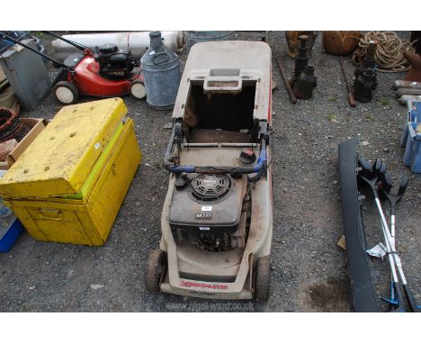 Lawnflite petrol mower with Briggs &amp; Stratton 3.5 Quantum engine.