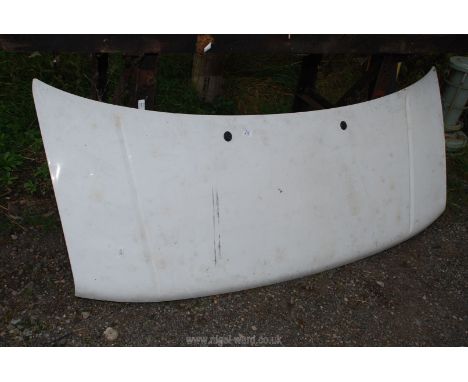 A van bonnet for a LDV Convoy