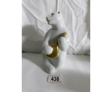 A French art deco bear playing a banjo table lamp base