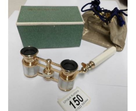 A superb pair of Mignon 2.5 X opera glasses in brass and mother of pearl (in mint condition) ****Condition report**** Box App