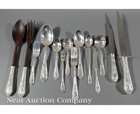 American Sterling Silver Flatware Service for Twelve, International "Fontaine" pattern, pat. 1924, incl. 12 each: forks (l. 7