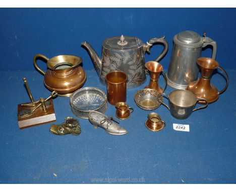 A box of mixed metals including copper and brass jug EPNS teapot, well worn chamber stick holders etc.