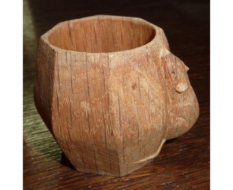 Carved oak Robert Thompson 'Mouseman' napkin ring holder