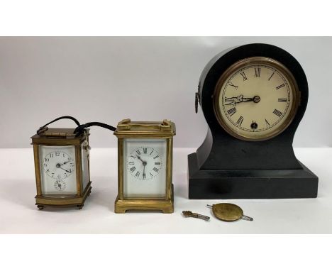 Collection of 3 mantle clocks, to include French brass carriage clock timepiece, plain dial with lever escapement; 20th centu
