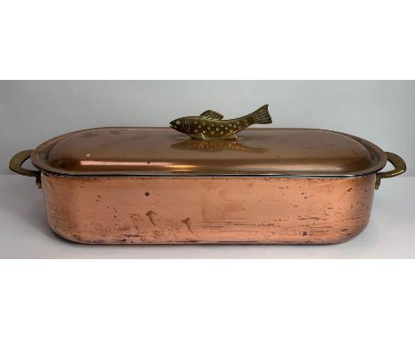 A modern coppered fish kettle, with a fish finial, 53cm long, 17cm wide