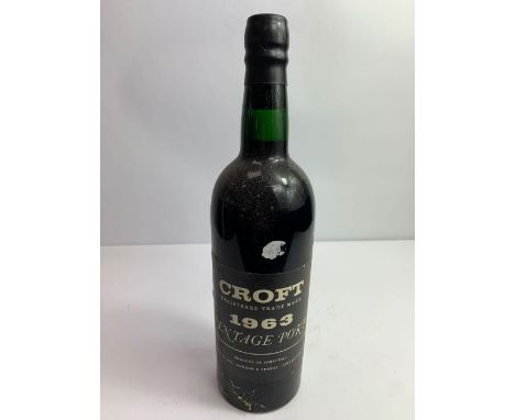 12 bottles of Croft 1963 vintage port, all with applied paper labels and wax seals, in original cardboard box

