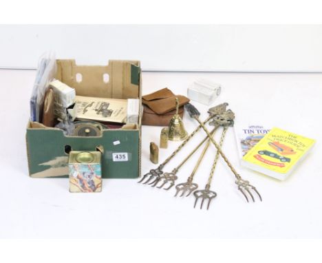Box of mixed collectibles to include Danish Just Andersen inkwell and Aladdin's lamp, leather fly wallets, brass ware, Marvel