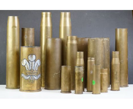 Munitions - collection of WWII and later brass shell cases, including a 105mm British brass cartridge for use in the 105mm Li