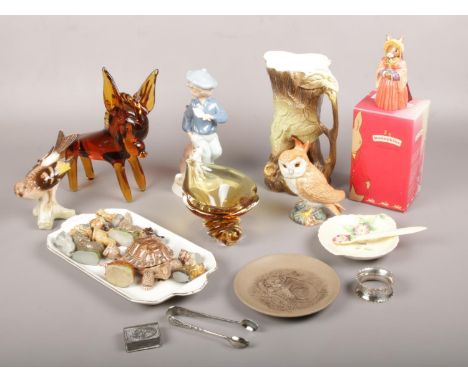 A mixed group of ceramics, glass and collectables to include Beswick, Goebel, Royal Doulton Bunnykins, Wade Whimsies etc.  Ch