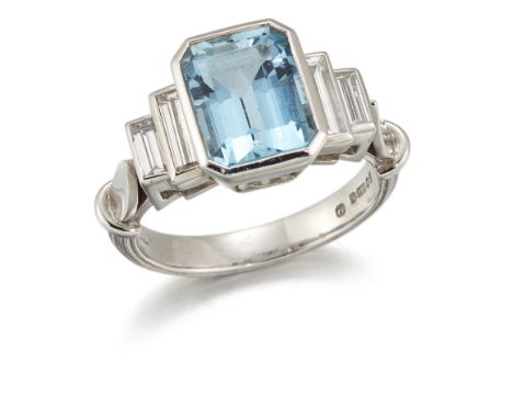 Theo Fennell, an aquamarine and diamond ring, signed Fennell, R.223, British hallmarks for 18-carat gold, ring size M.