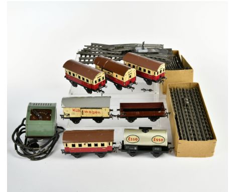 Fleischmann, Konvolut Wagen, Schienen u.a., Germany VK, Spur 0, Blech, teilw. LM, bitte besichtigen