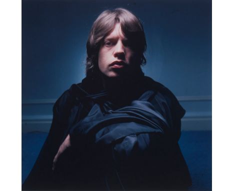 Drei Fotografien C-Print, 1960er Jahre. Späterer Abzug. Dabei Mick Jagger 1967 von Cecil Beaton (1904-1980). Darstellungsform