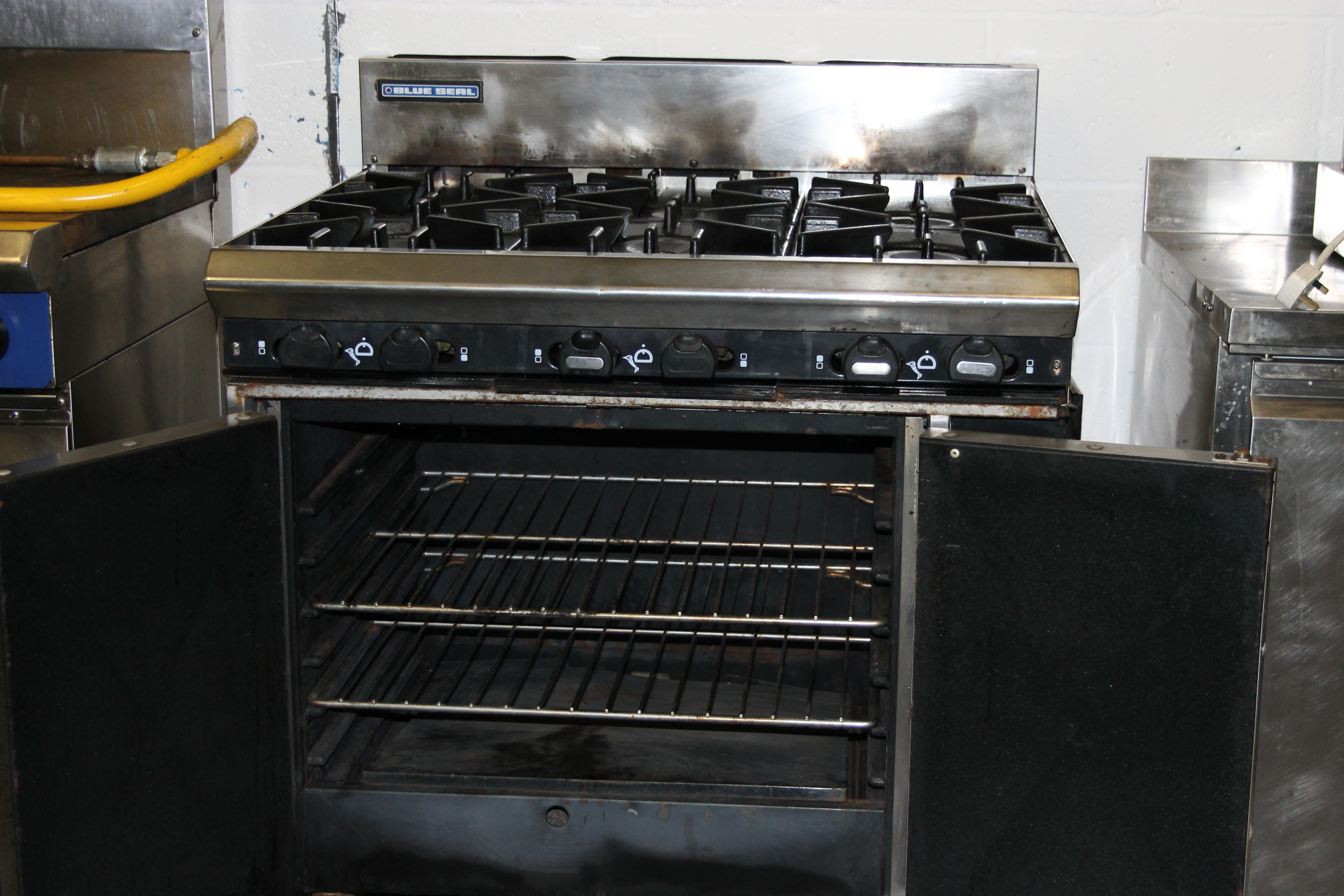 Blue Seal 6 Burner Gas Cooker and Double Oven