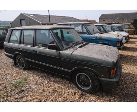 Offered from the Drayton Collection, this SE 5-Door is without reserve. 3.9-Litre V8 engine mated to an automatic gearboxFini