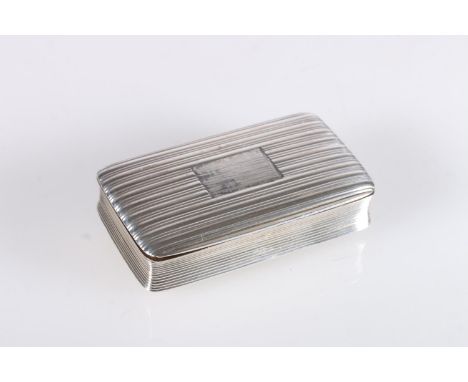 Georgian antique parcel gilt silver snuff box of rectangular form, the body with reeded decoration, gilded interior, by Natha