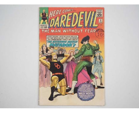 DAREDEVIL #5 - (1964 - MARVEL) - Daredevil battles the Matador + Costume change for Daredevil as the 'D' on his chest becomes