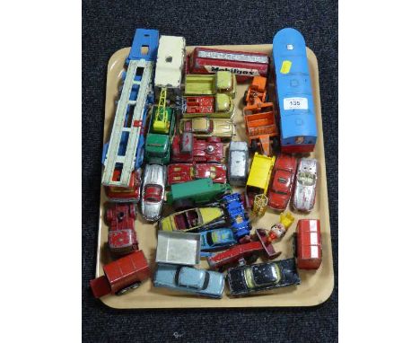 A tray containing a quantity of vintage play-worn die cast vehicles including Corgi, Lesney etc including cars, pony trailers