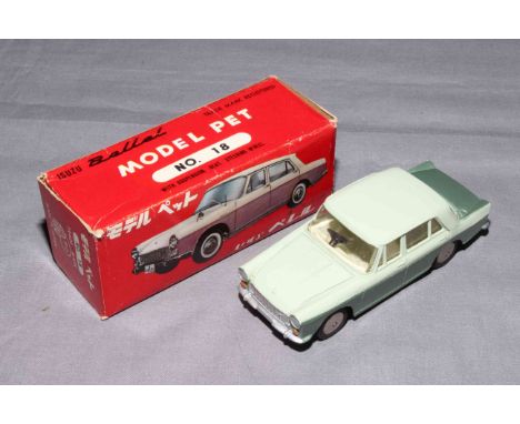 Model Pet 18 Isuzu Ballal.  Near Mint in Excellent box.