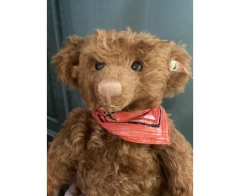    Steiff Raffles teddy bear, with silk neckerchief with raffles pattern, issued in 1997 for the Singapore toy market 652578,