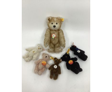 Steiff German vintage teddy bears to include a 029561tipped Petsy teddy bear, together with some miniature bears all tagged t