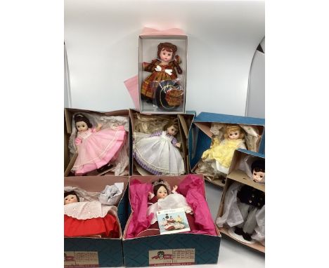 Vintage Toys Dolls; Madame Alexander &nbsp;Little women to include Jo , Marmie. Amy .Meg , Beth , Jo ( newer version)and a La