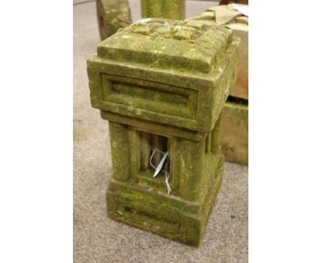 Stone architectural coliseum H41cm   Condition Report   Click here for further images, condition, auction times & delivery co