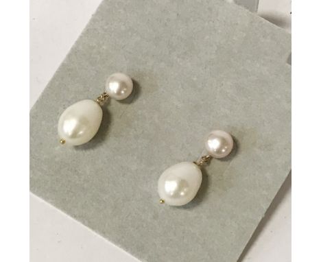 9CT GOLD CULTURE PEARL &amp; SOUTH SEA PEARL STUD EARRINGS