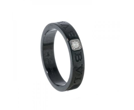 BVLGARI ring in black ceramic and brilliant cut diamond with ca. 0.05 cts.Measurements: 20 mm (inner diameter); 4.4 mm (front
