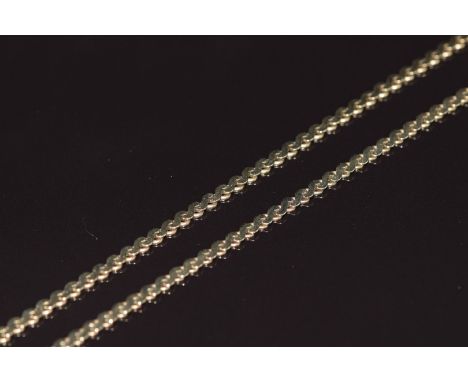 A 9ct gold necklace / chain made up of S shaped links, 8.1g&nbsp;