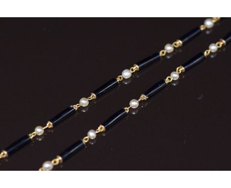 Victorian 9ct gold chain made up of alternating natural pearls and black enamel barrel links, 9.3g, 37cm&nbsp;