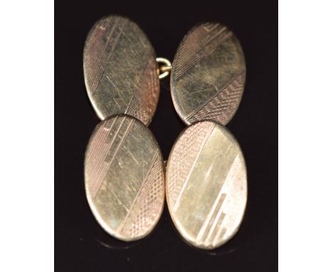 A pair of 9ct gold cufflinks with engine turned decoration, 6.3g&nbsp;