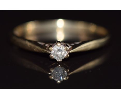 A 9ct gold ring set with a diamond, 1.4g, size O