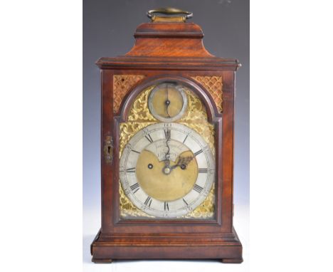 James Reynolds London Georgian mahogany cased bracket clock, the gilt dial having silvered chapter ring and strike and silent
