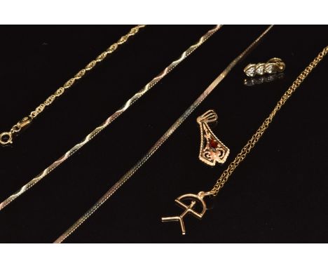A collection of 9ct gold jewellery comprising&nbsp;chain and intaglio charm / pendant, tri-coloured necklace, pendant, furthe
