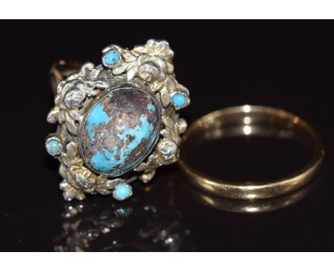 A 9ct gold and silver ring set with turquoise and a 9ct gold wedding band / ring (1.8g, size N)