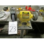 DeWalt DW758 8" Bench Grinder