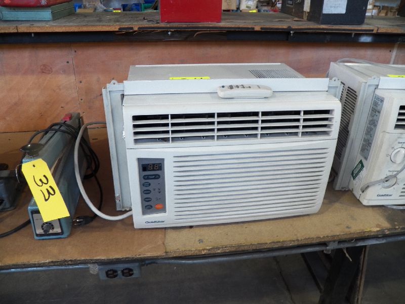 GOLDSTAR MODEL GWHD6507R, 6500 BTU WINDOW AIR CONDITIONER